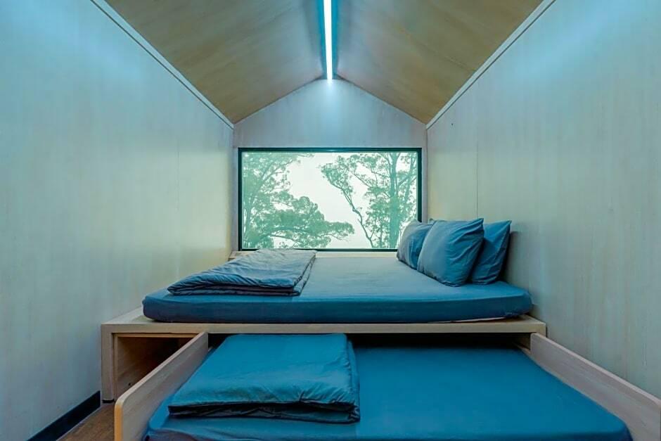 Бату: Bobocabin Coban Rondo Malang