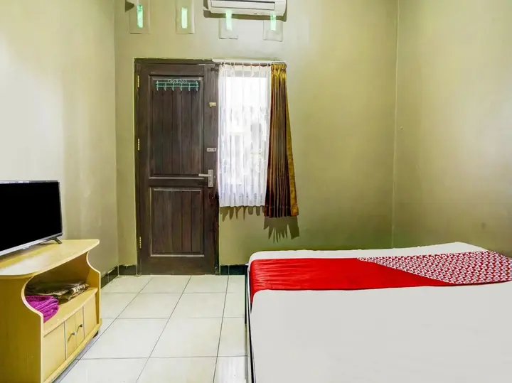 Кунинган: OYO 113676 Wisma Al-fahmi Syariah