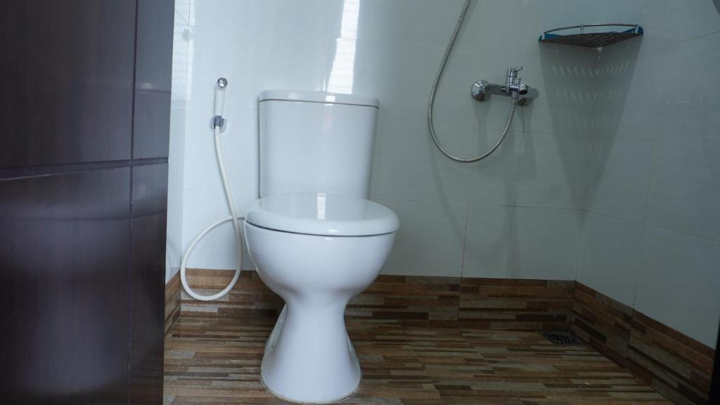 Караванг: OYO 90940 Guesthouse Colombus G12