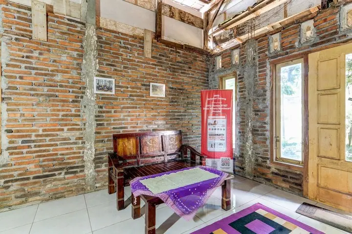 Кендал: OYO Homes 91157 Desa Wisata Bendosari Kendal