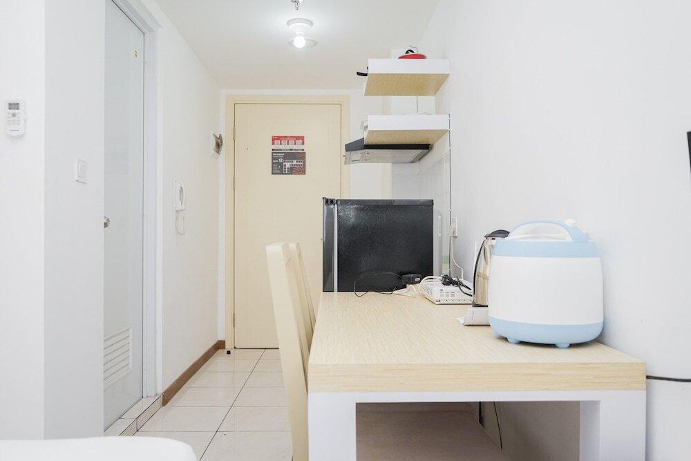 Comfort with Garden View Studio Apartment M-Town Residence — фото 2
