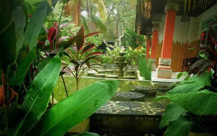 Канди Даса: Saputra Bungalow