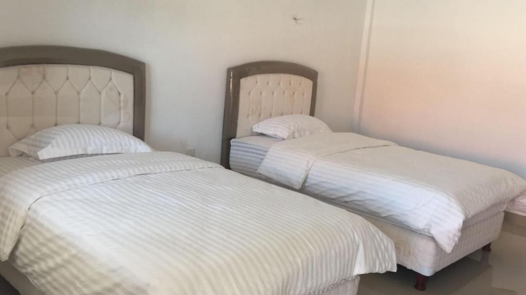 Каликбукбук: Hotel My New Lovina