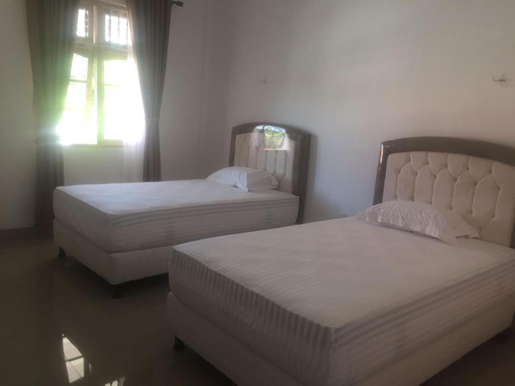 Каликбукбук: Hotel My New Lovina