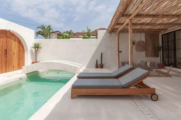 Переренан: Yucca Villas