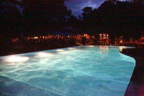 Вори: Two Fish Resort Bunaken