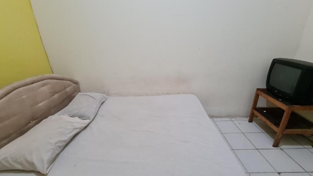 Пеканбару: Oyo 91200 Wisma Gio Amanda
