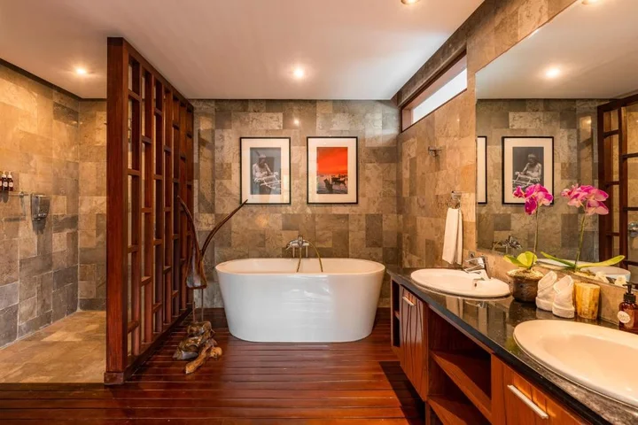 Чангу: Mary's Beach 4 BR Villa