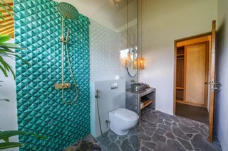 Переренан: Villa Kauh - Luxury Tropical 5BR Villa