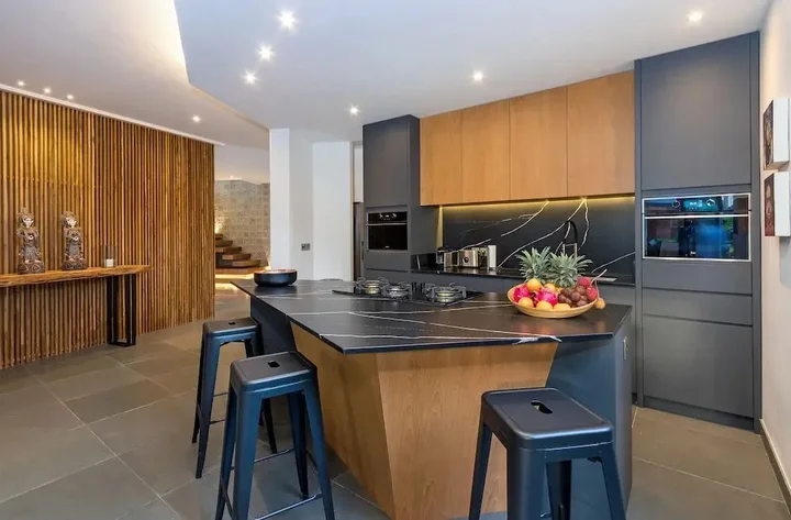 Керобокан: Villa Castil di Udara by Villa Finder