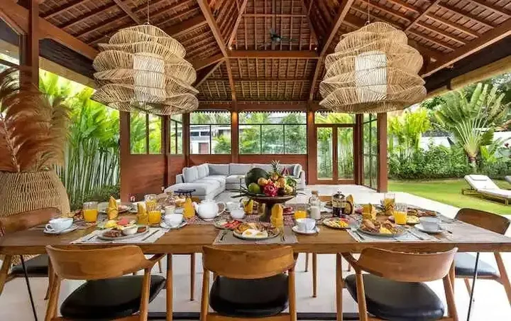 Керобокан: Villa Aloui by Villa Finder