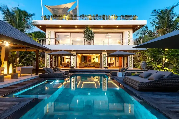 Керобокан: Sundance Villa by Villa Finder