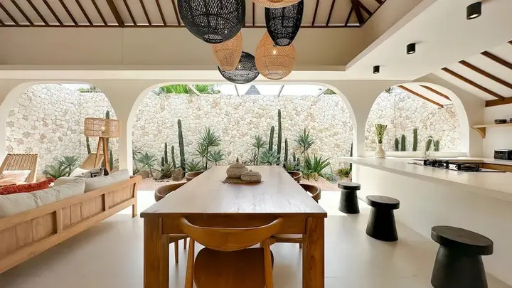 Керобокан: Casa Luce