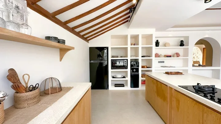 Керобокан: Casa Luce