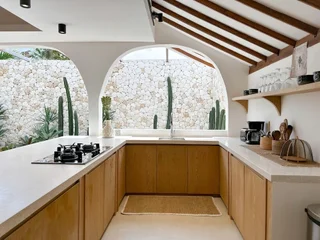 Керобокан: Casa Luce