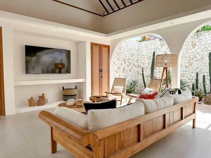 Керобокан: Casa Luce