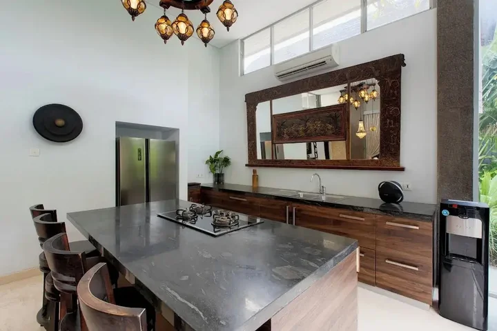 Кута: Villa Deh Simba at Seminyak Aramanis