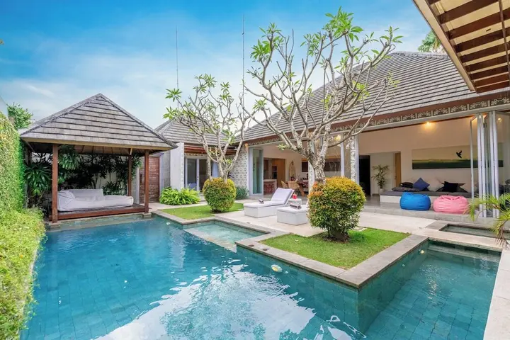 Кута: Villa Becca Seminyak