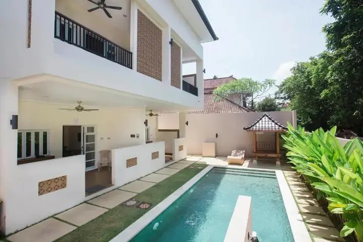 Джимбаран: Donguri House Bali