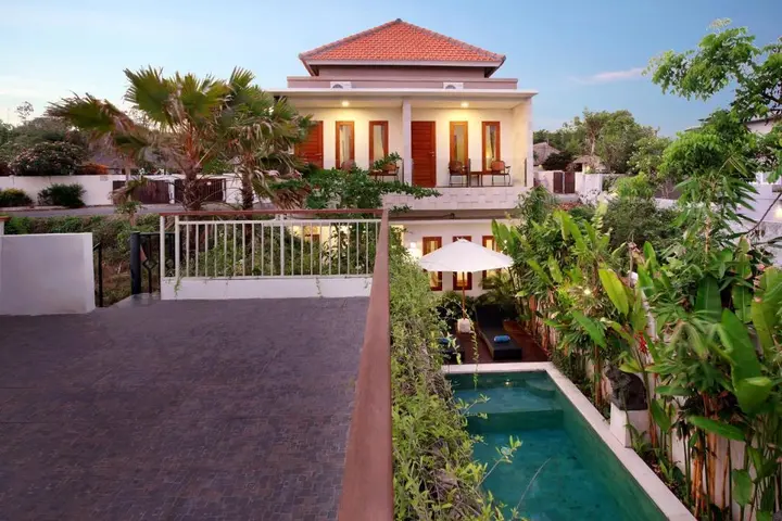 Унгасан: Askara Villa Uluwatu