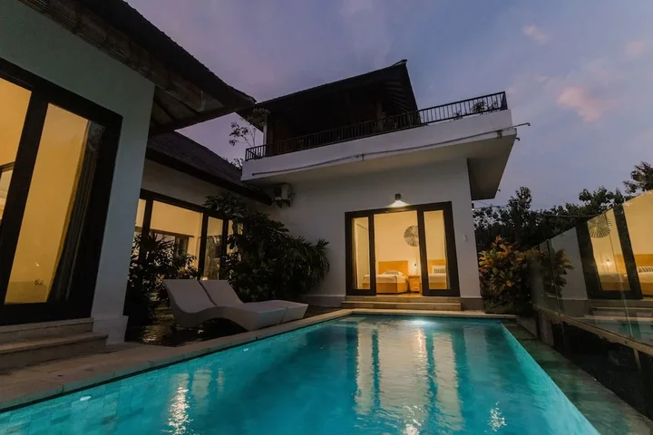 Унгасан: Villa Jade