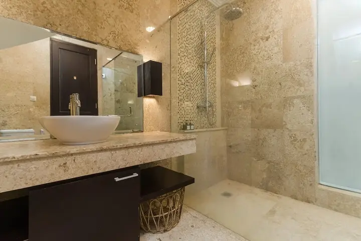 Унгасан: Villa Jade