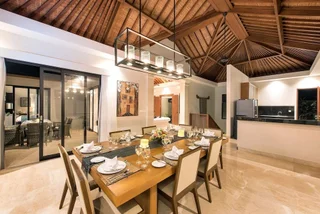 Унгасан: Karang Saujana Estate
