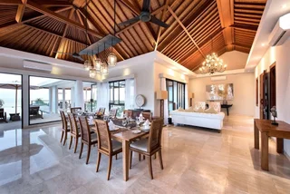 Унгасан: Karang Saujana Estate