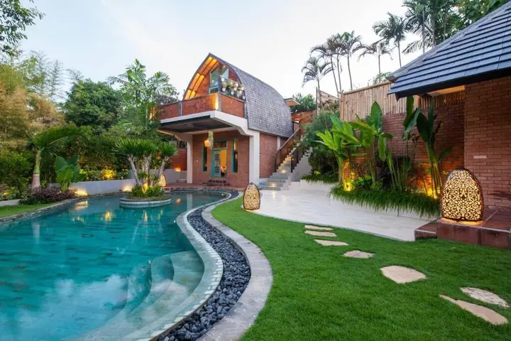 Беноа: Sunset Paradise Nusa Dua
