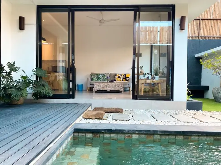 Керобокан: Namaste Villa