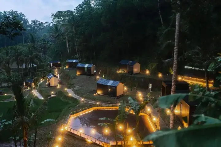 Тегаллаланг: Bobocabin Ubud