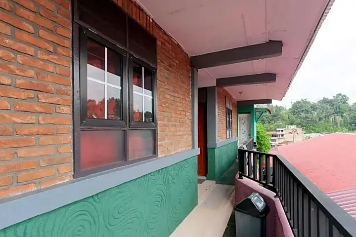 Озеро Тоба: Hotel 78 Parapat Mitra RedDoorz
