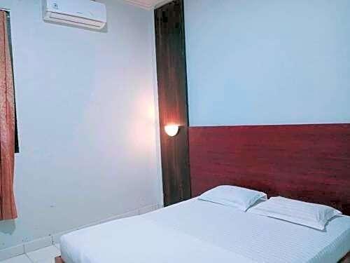 Саролангун: Hotel Ratu Sarolangun