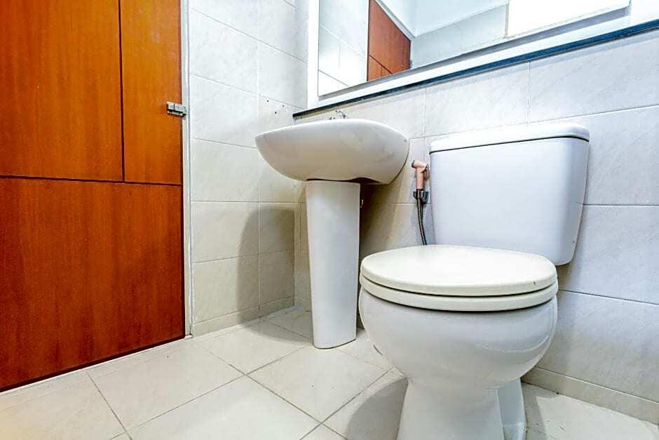 Сенджиги: OYO 2510 Selasar Senggigi Residence