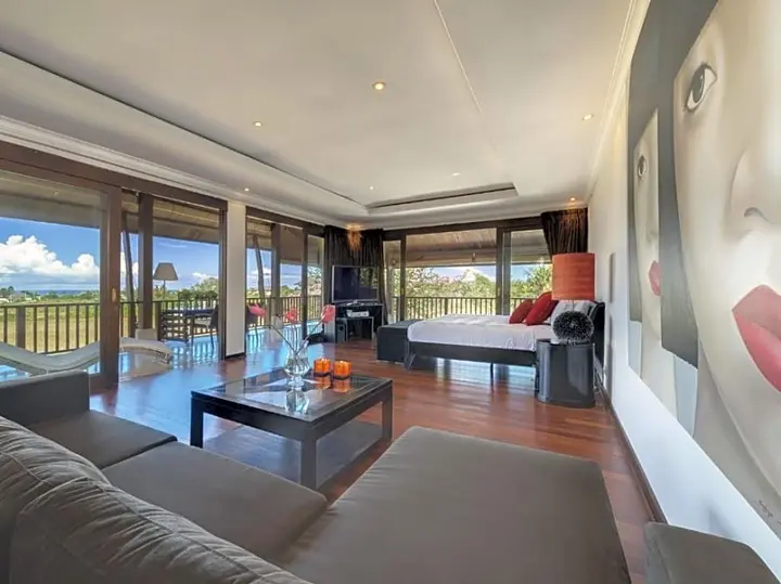 Переренан: Spacious 8 bedroom pool villa in Canggu