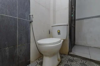 Маланг: RedDoorz near Stasiun Malang Kota Lama 2
