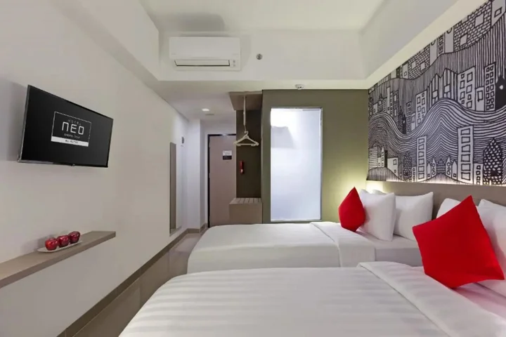 Суракарта: Hotel Neo Gading Solo