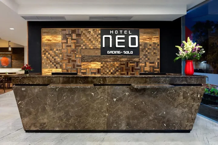 Суракарта: Hotel Neo Gading Solo