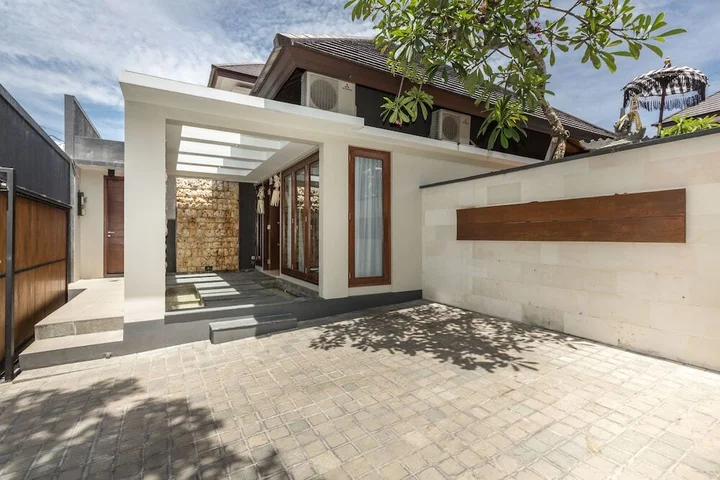 Кута: Entrada Seminyak Villa