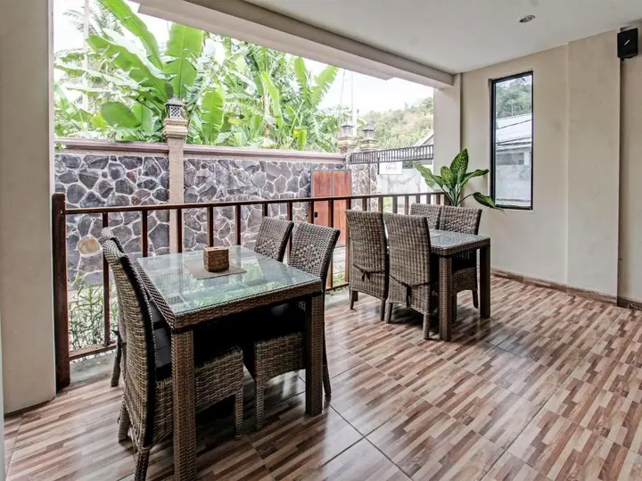 Сенджиги: Capital O 91696 Kimara Homestay And Resto