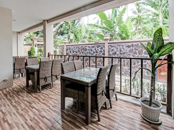Сенджиги: Capital O 91696 Kimara Homestay And Resto