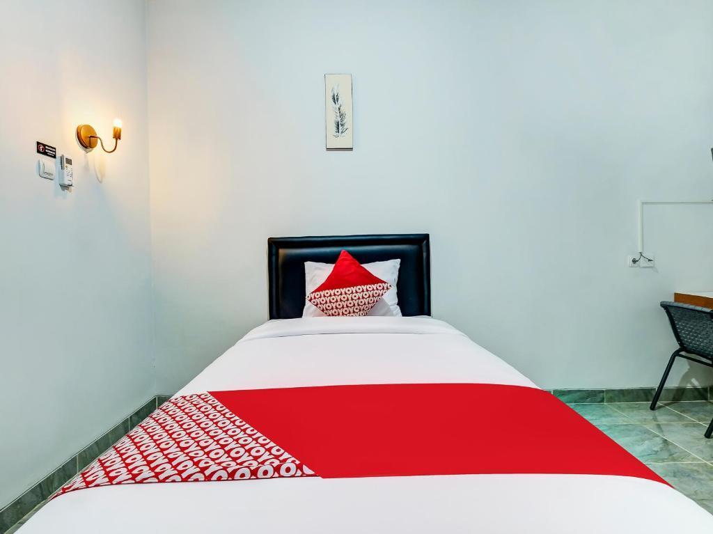 Депок: Super OYO Capital O 90983 Harmony Easy Stay