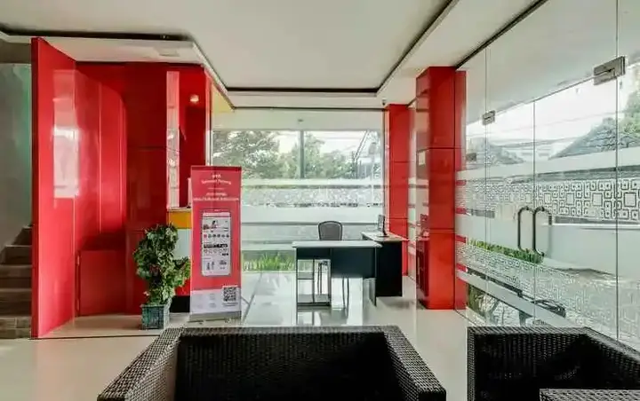 OYO 90986 Hotel Srikandi Adisucipto — фото 4