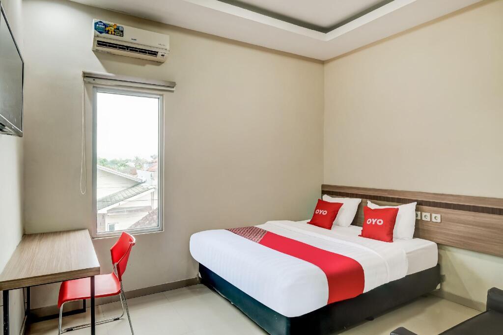 OYO 90986 Hotel Srikandi Adisucipto — фото 2