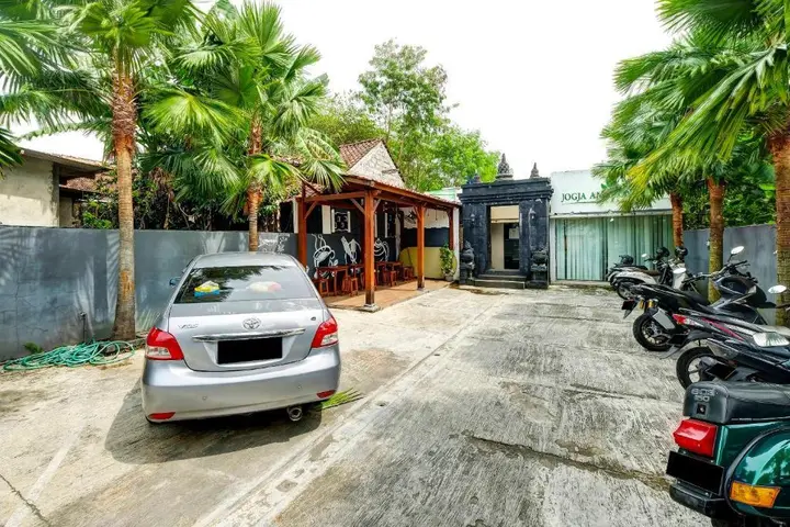 Депок: OYO 91240 Jogja Amazon Green 2