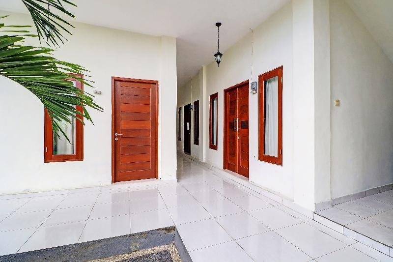Табанан: OYO 91717 7 L Homestay