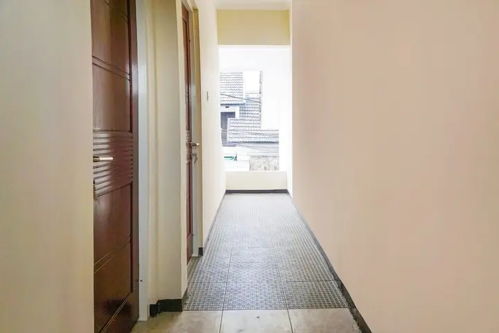 Маланг: SPOT ON 91615 Arumba Guest House Syariah