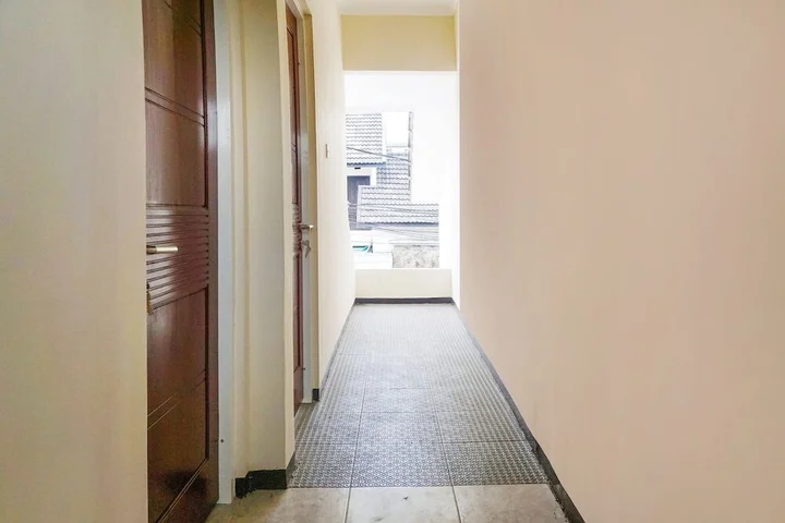 Маланг: SPOT ON 91615 Arumba Guest House Syariah