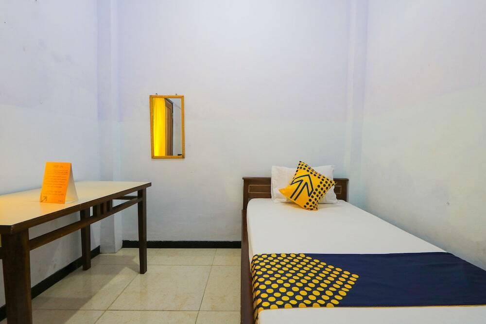 SPOT ON 91615 Arumba Guest House Syariah — фото 4