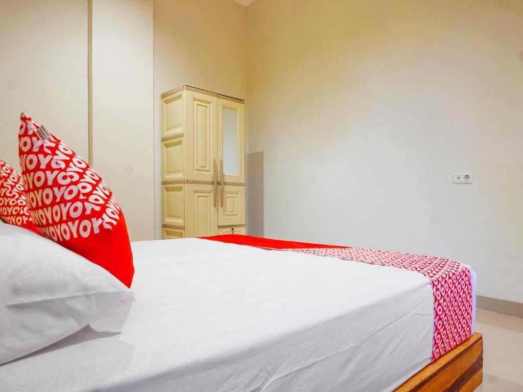 Макассар: Oyo 91648 Losari Homestay